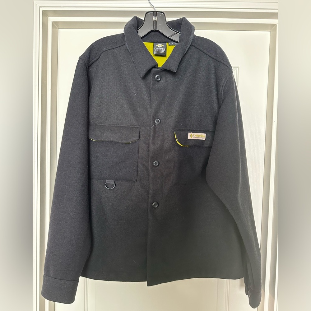 NEW Columbia Wallowa Shirt Jacket
Mens L